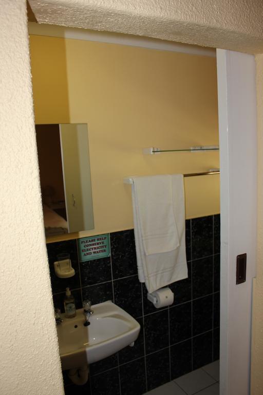 Old Oak Guest House Bellville Zimmer foto